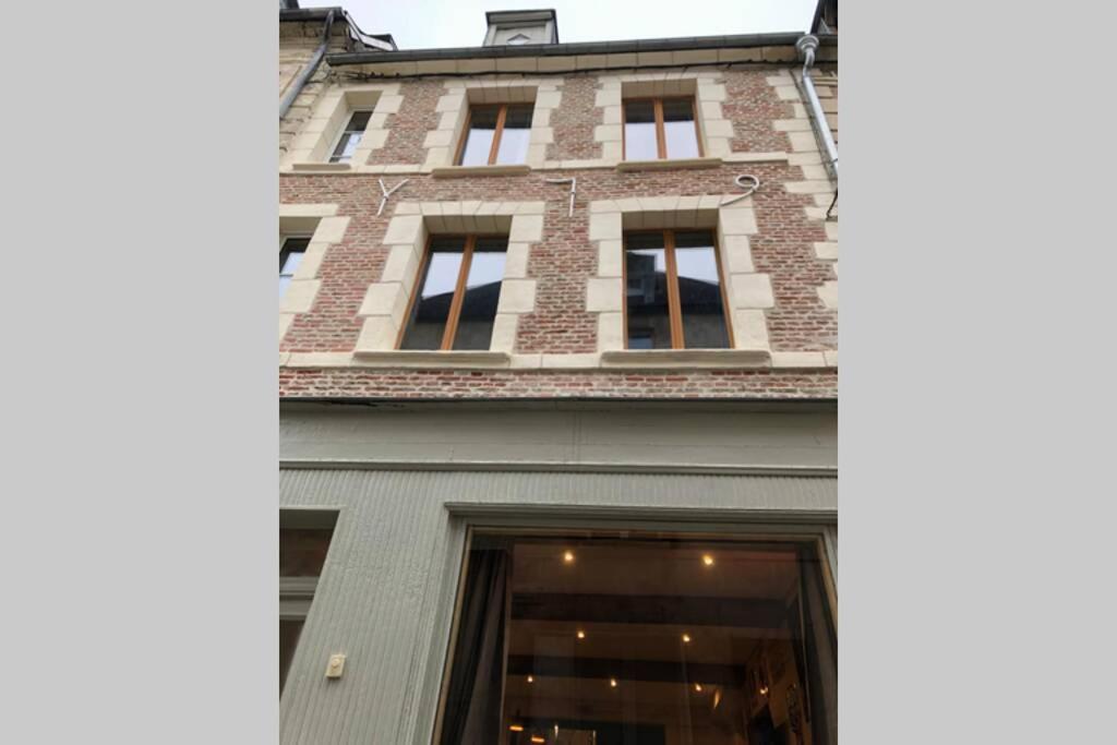 Laon : « Suite Privee Au Pied De La Cathedrale » 外观 照片