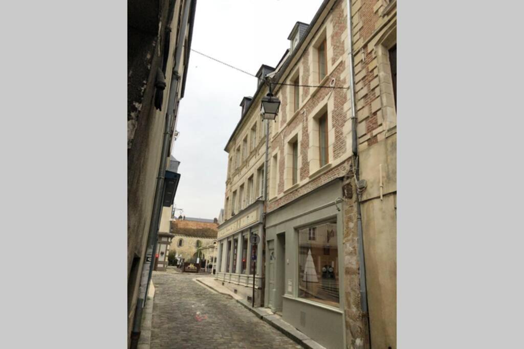 Laon : « Suite Privee Au Pied De La Cathedrale » 外观 照片